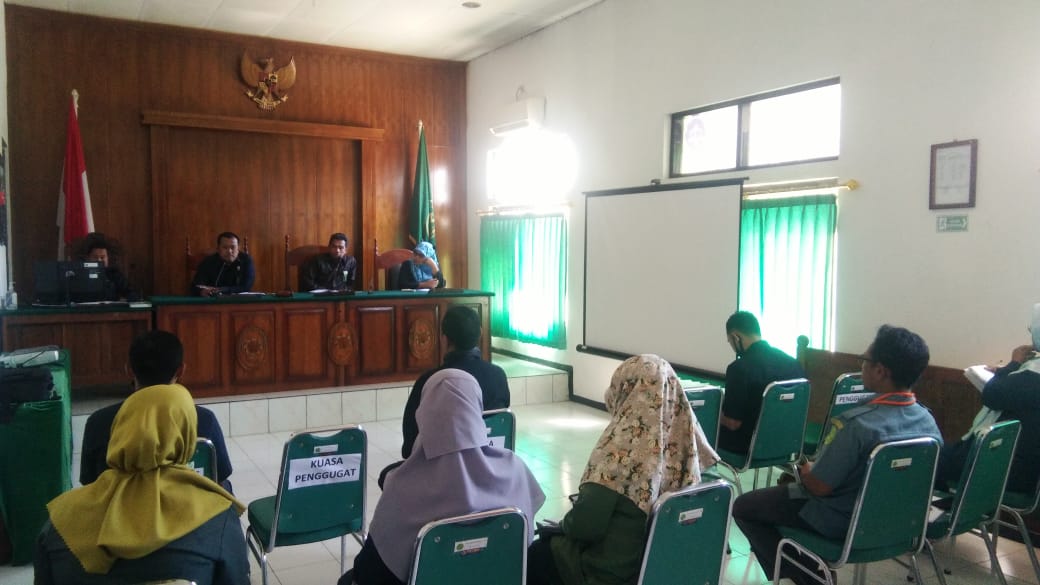 RAPAT EVALUASI BULAN AGUSTUS